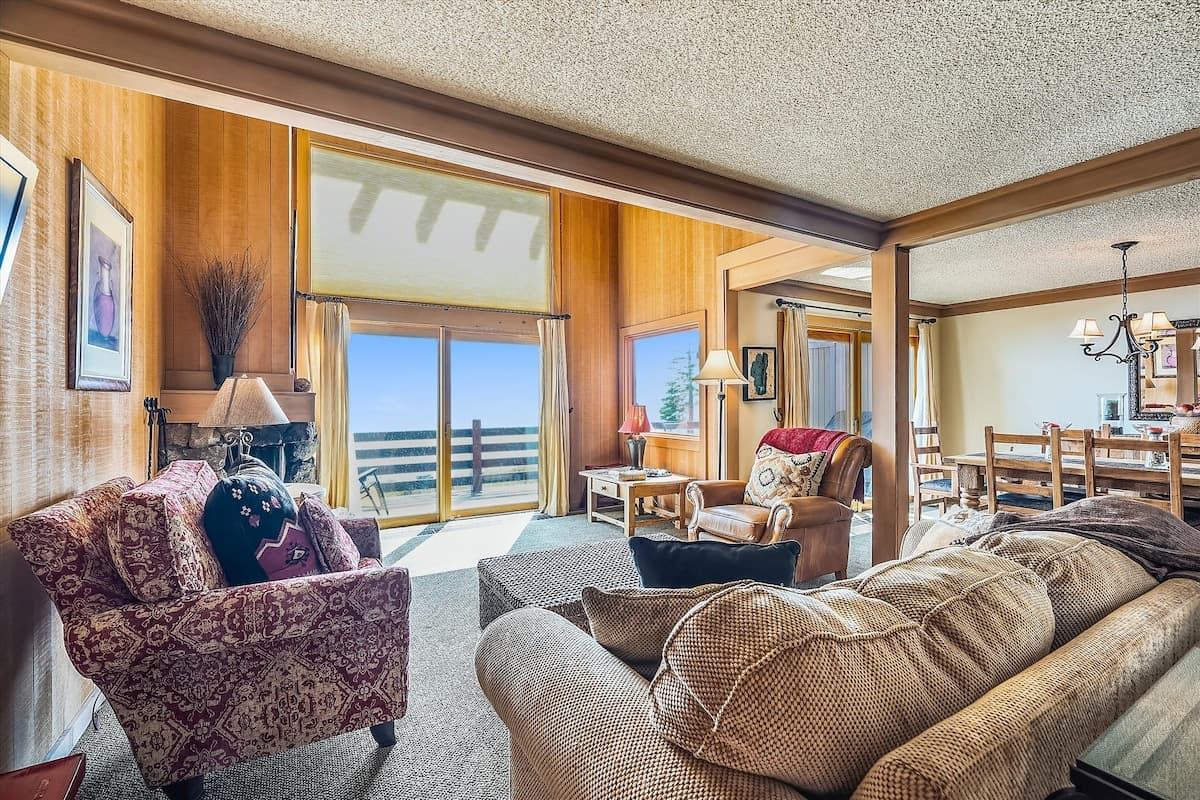 Panoramic Lake View Condo in Gated Rocky Ridge - Photo 3