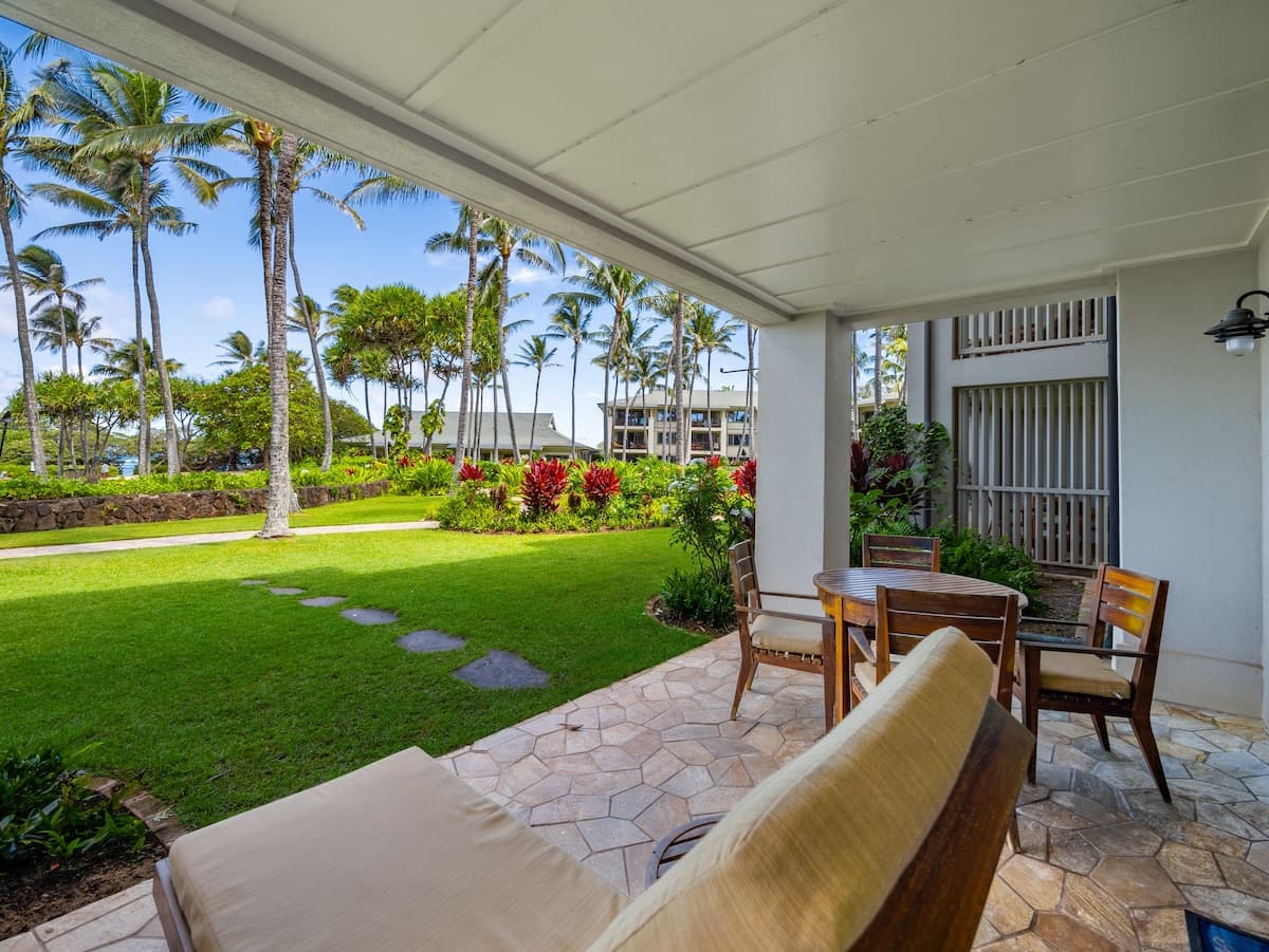Villa in Kahuku · ★4.87 · 4 bedrooms · 5 beds · 3 private baths - Photo 4