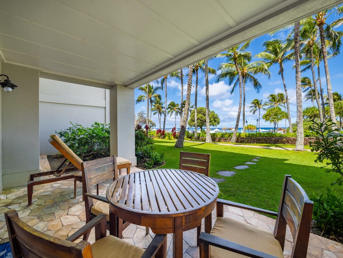 Villa in Kahuku · ★4.87 · 4 bedrooms · 5 beds · 3 private baths - Photo 1