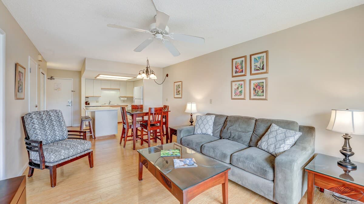 Condo in Kihei · ★5.0 · 1 bedroom · 2 beds · 2 private baths - Photo 3