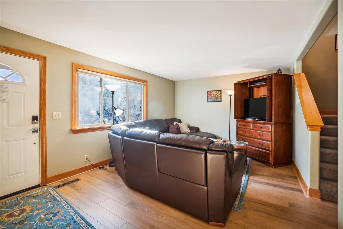 Remodeled Corner Condo Near Beach & Trails - Photo 5