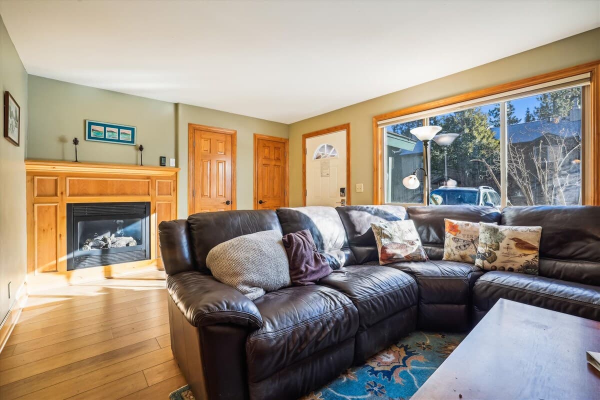 Remodeled Corner Condo Near Beach & Trails - Photo 4