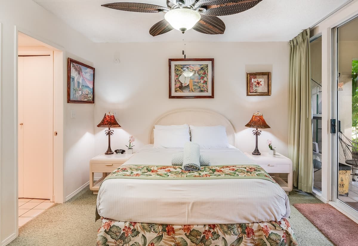 Condo in Kihei · ★4.5 · 1 bedroom · 2 beds · 1 shared bath - Photo 5