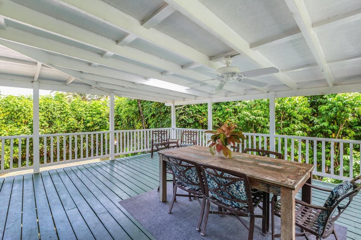 Hale Alealea Beach House, one house back from Kepu - Photo 4