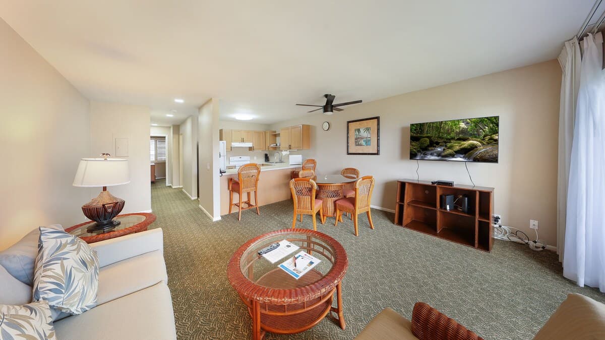 Condo in Kapaa · ★4.69 · 1 bedroom · 2 beds · 1 shared bath - Photo 2