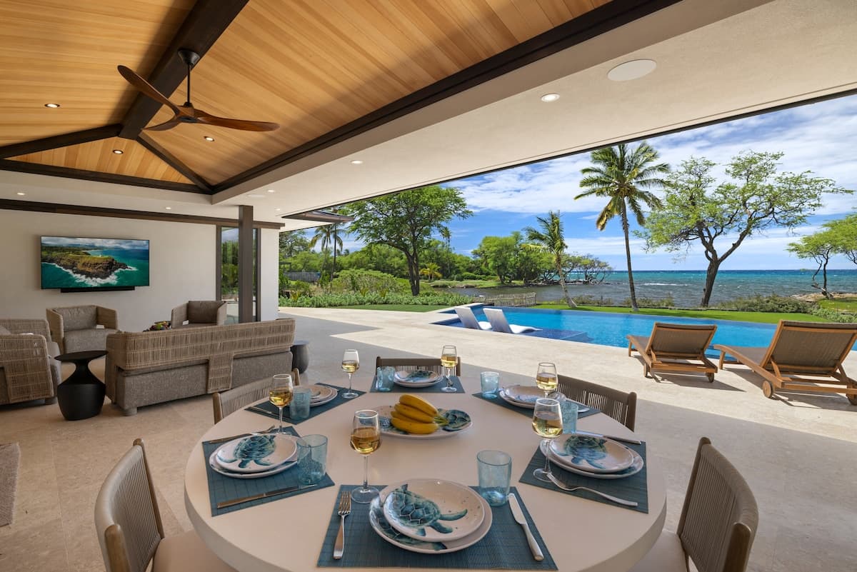 Home in Waimea · ★4.67 · 4 bedrooms · 5 beds · 4.5 baths - Photo 1