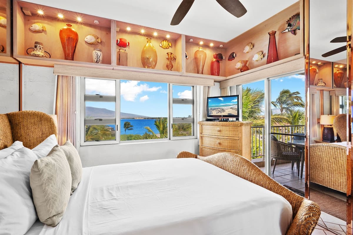 Condo in Kihei · ★4.6 · 2 bedrooms · 4 beds · 2 private baths - Photo 4