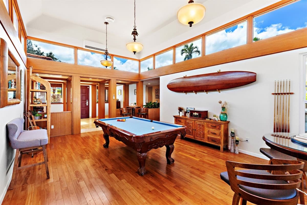 Home in Lahaina · ★4.79 · 3 bedrooms · 8 beds · 2.5 baths - Photo 3