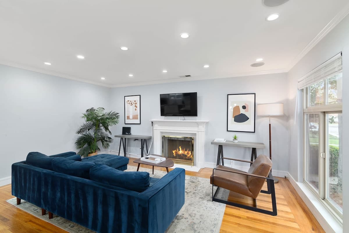 Silicon Valley Home Near FIFA 2026 Stadium - Photo 4