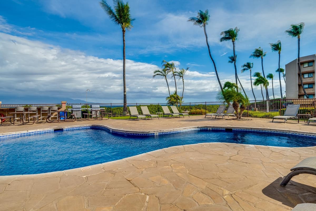 Oceanfront with Gorgeous Views! - Photo 3