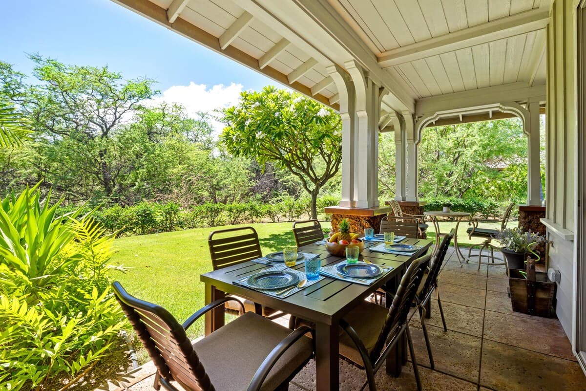 Townhouse in Waimea · ★5.0 · 3 bedrooms · 5 beds · 2.5 shared baths - Photo 5