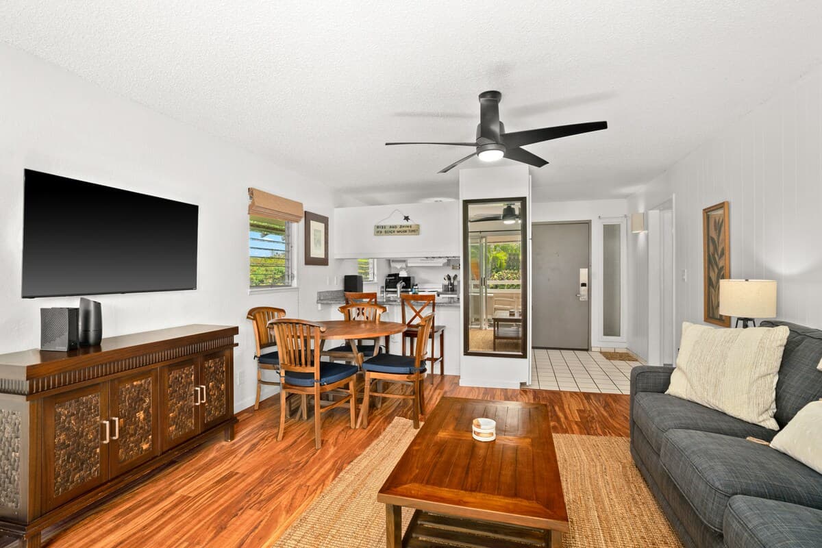 Condo in Kapaa · ★4.76 · 1 bedroom · 2 beds · 1 shared bath - Photo 4