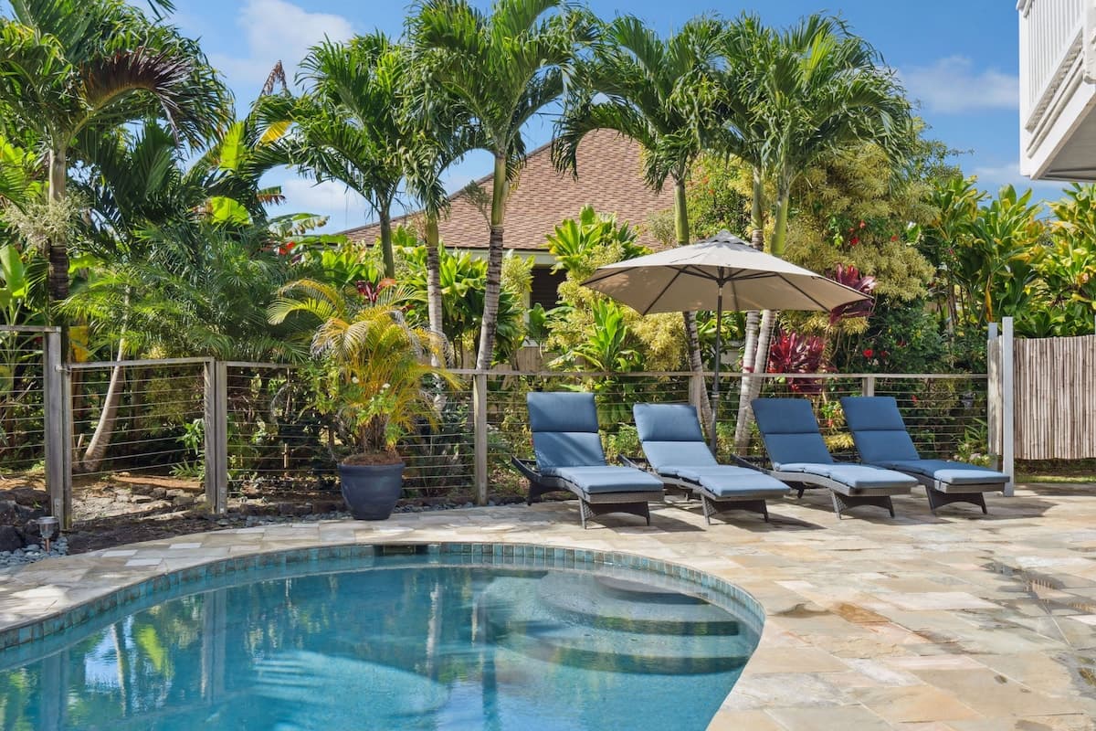 Home in Princeville · ★4.25 · 3 bedrooms · 3 beds · 3.5 baths - Photo 4