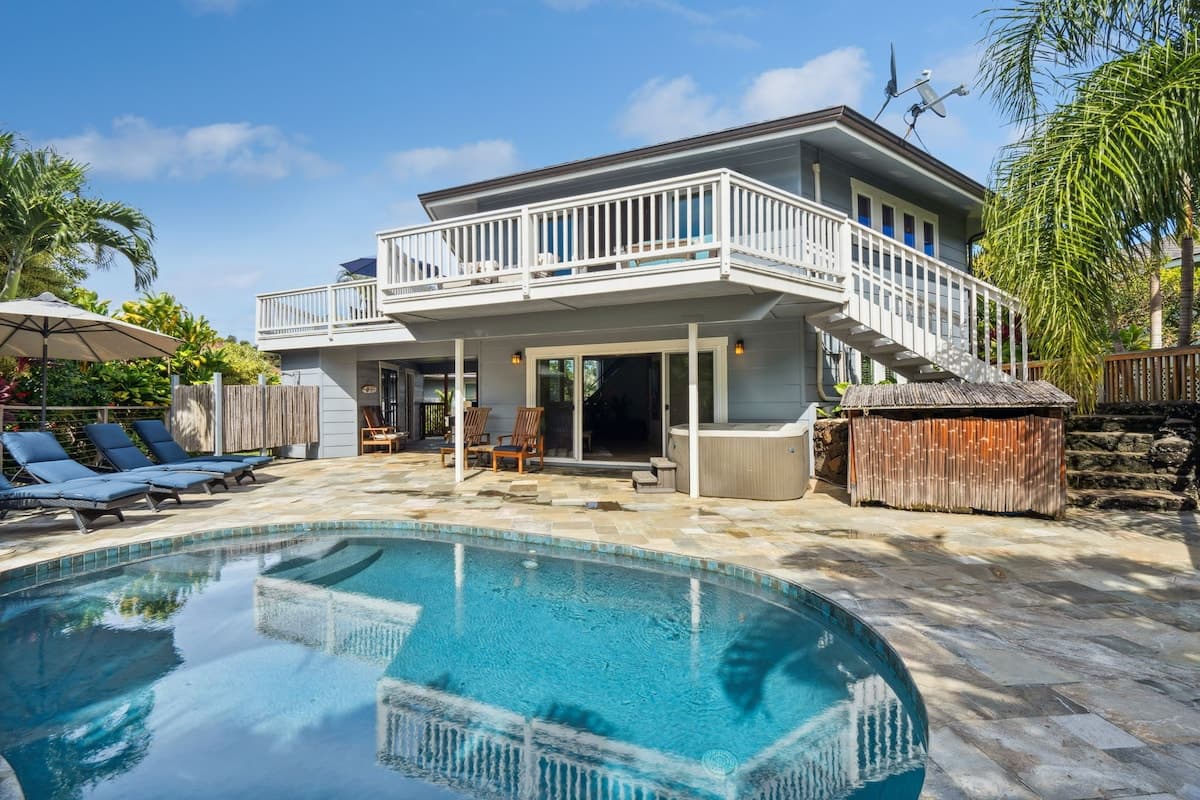 Home in Princeville · ★4.25 · 3 bedrooms · 3 beds · 3.5 baths - Photo 3