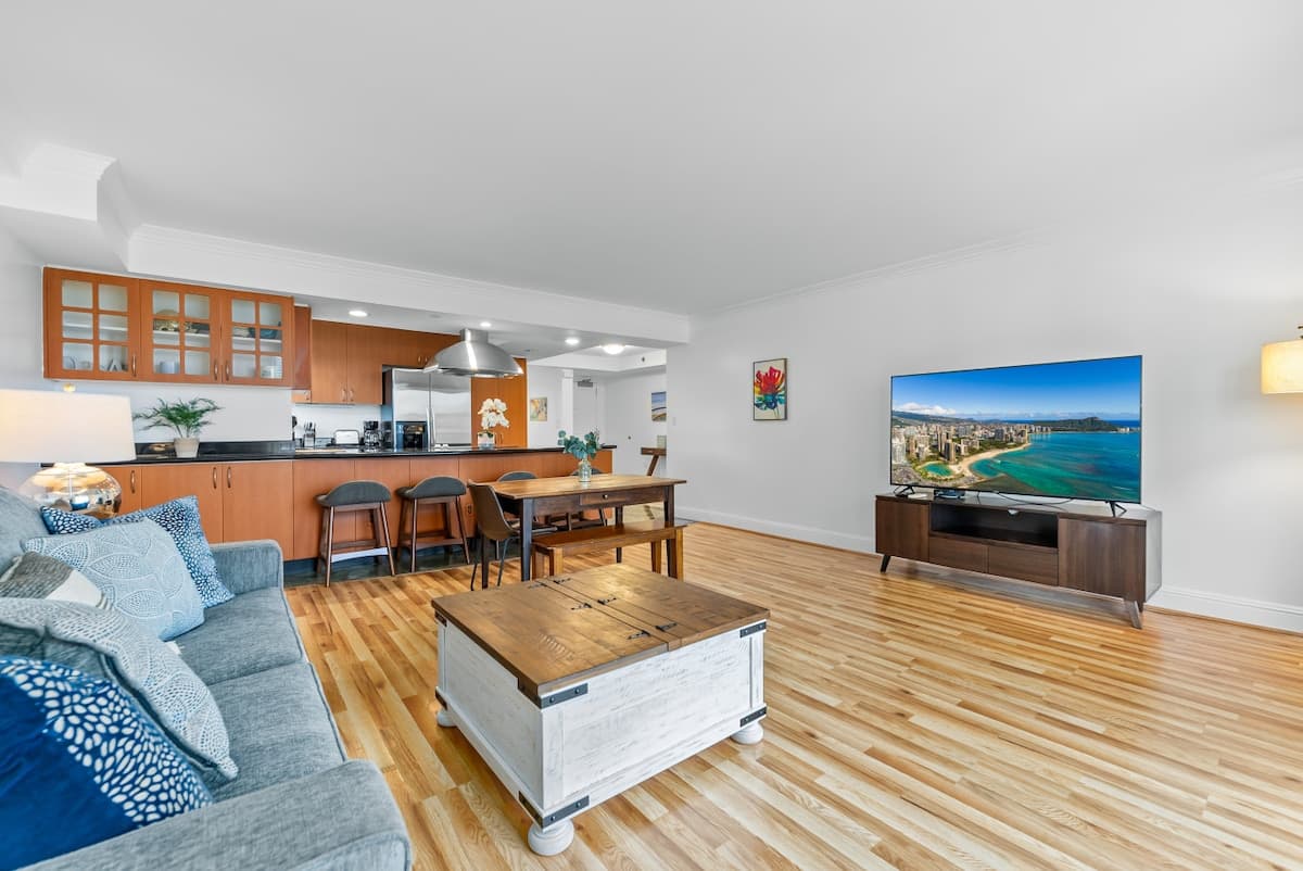 Honu Hale Waikiki: 2BDR Spacious Panoramic View - Photo 4