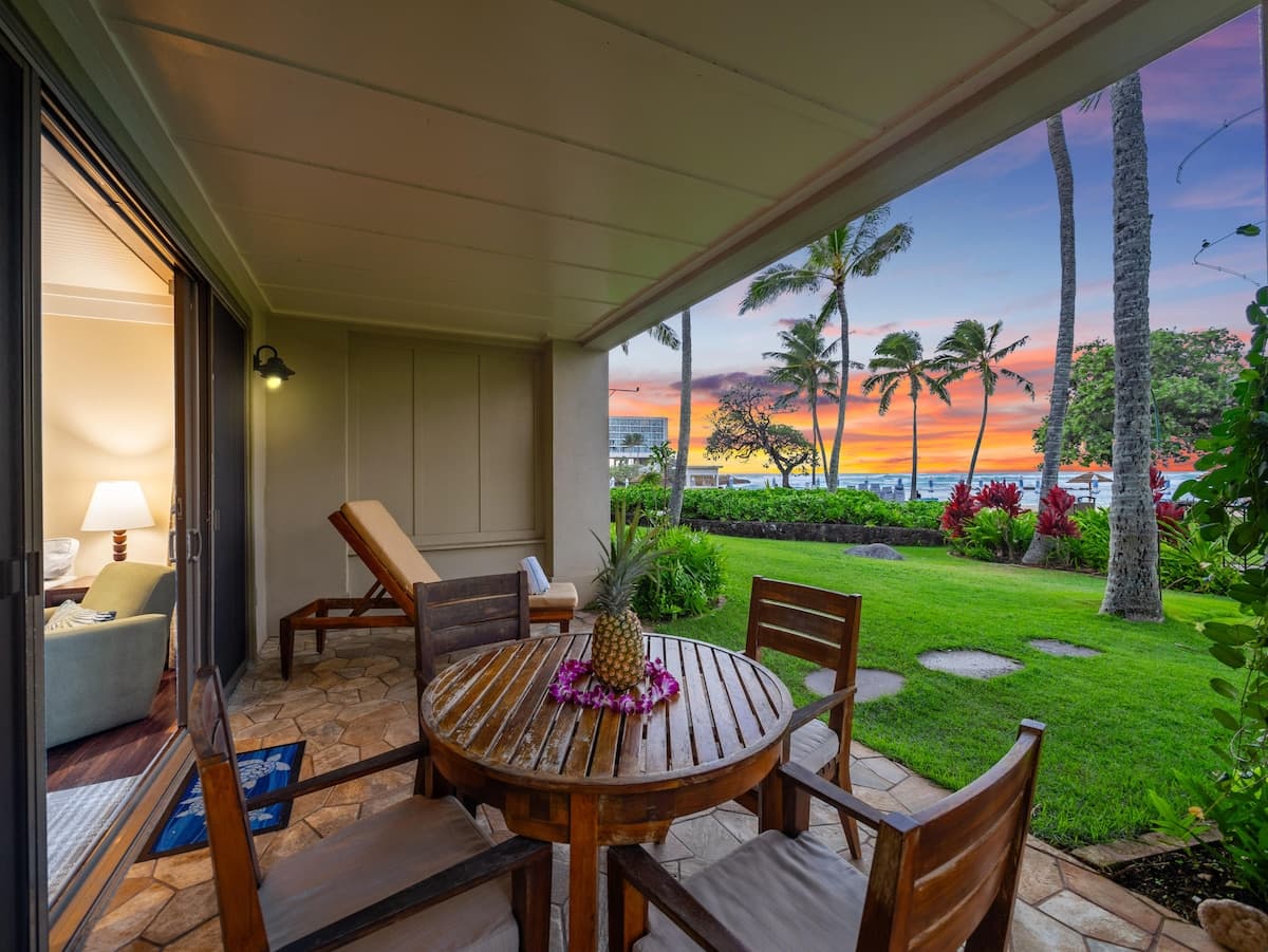 Villa in Kahuku · ★4.85 · 3 bedrooms · 4 beds · 2 private baths - Photo 4