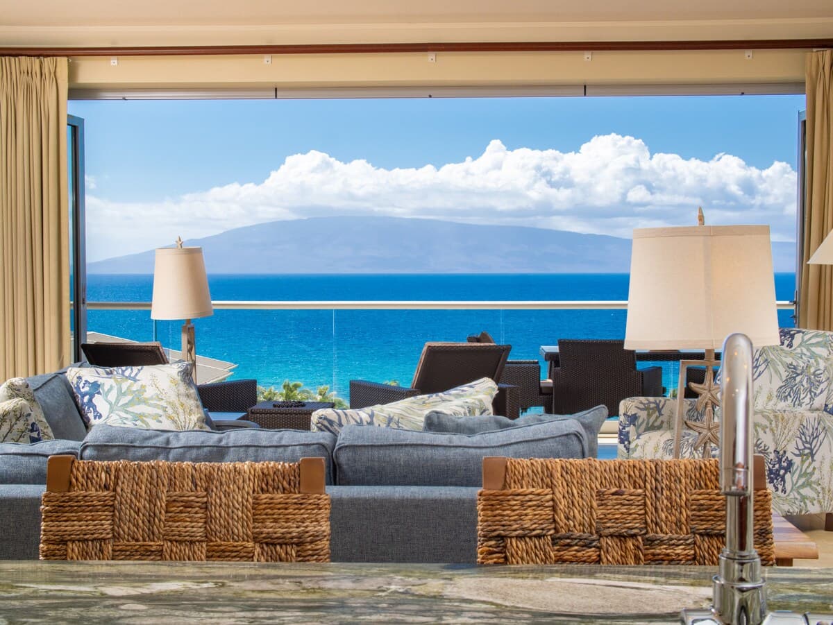 Penthouse Suite w/ Lanai & Grill Honua Kai K1025 - Photo 2