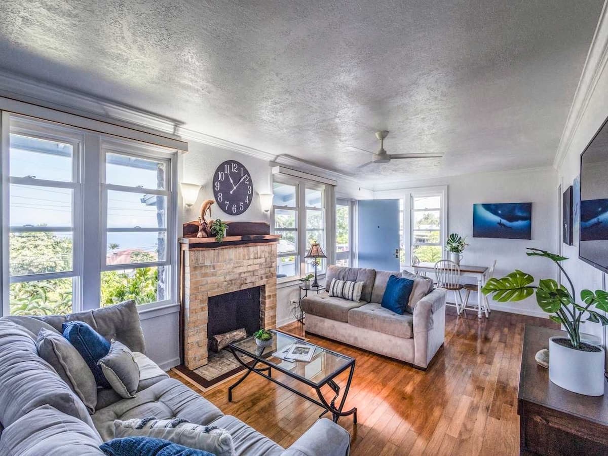 Home in Holualoa · ★4.87 · 3 bedrooms · 4 beds · 2 baths - Photo 1