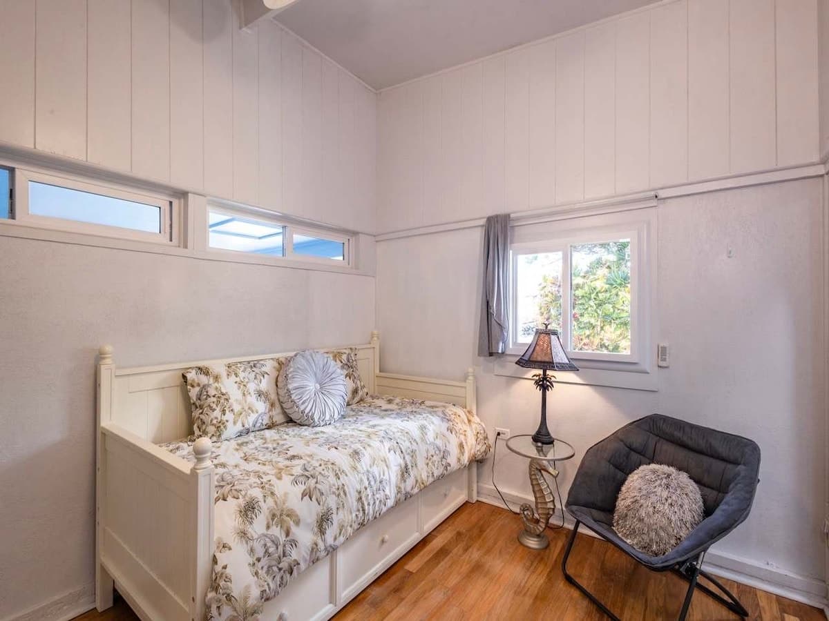 Home in Holualoa · ★4.87 · 3 bedrooms · 4 beds · 2 baths - Photo 5
