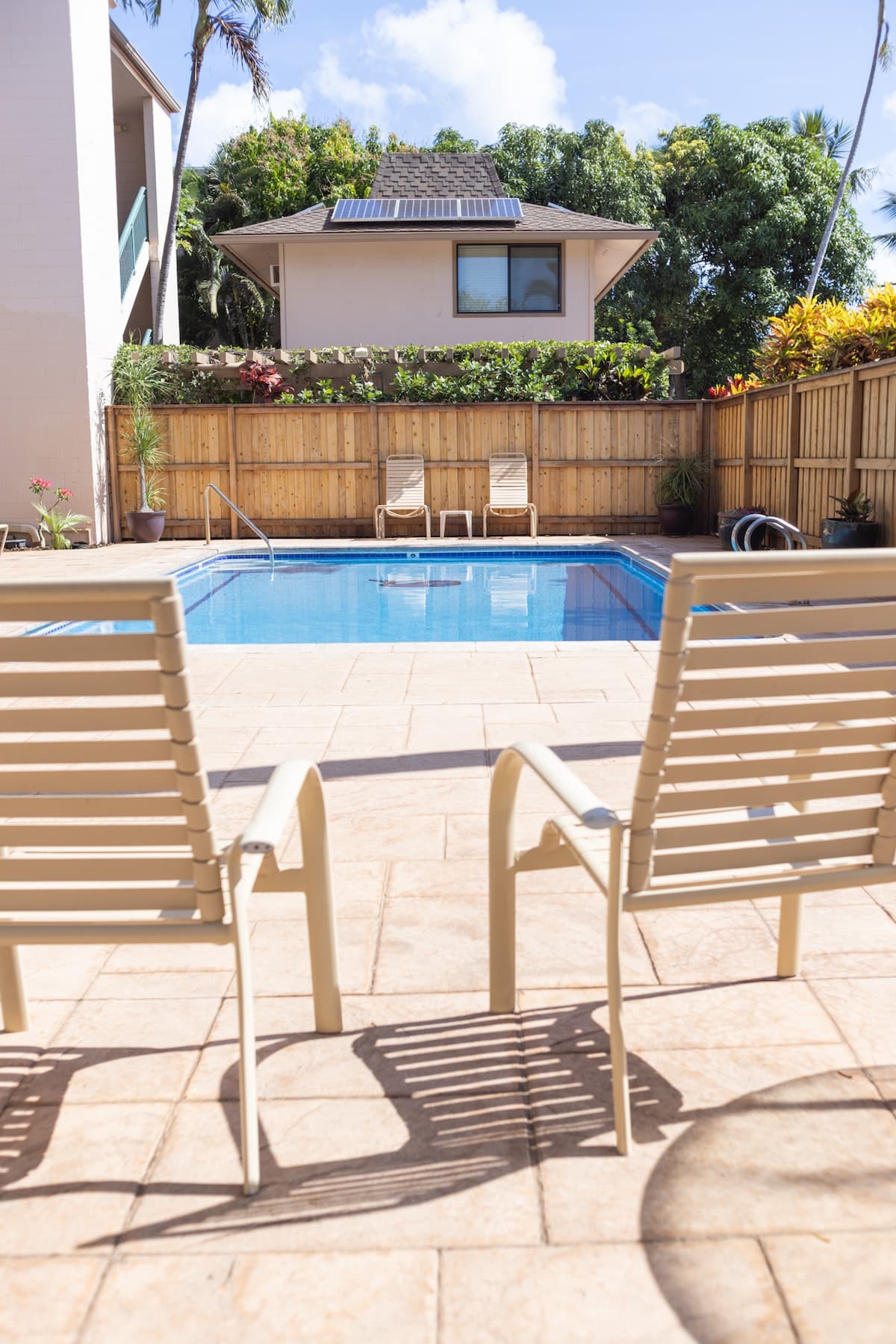 Condo in Lahaina · ★4.97 · 3 bedrooms · 4 beds · 2.5 baths - Photo 2