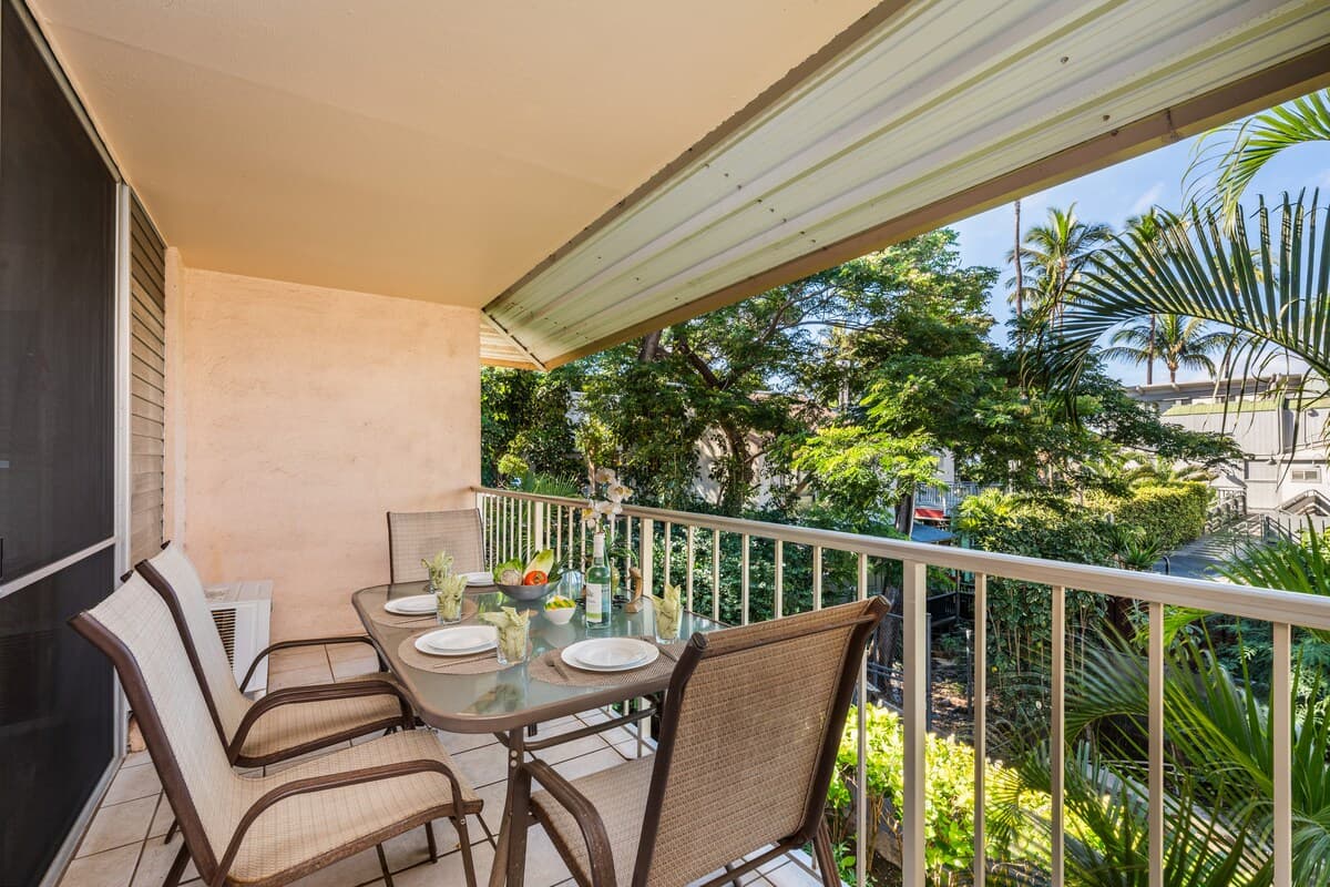 Condo in Kihei · ★4.67 · 1 bedroom · 2 beds · 1 shared bath - Photo 1
