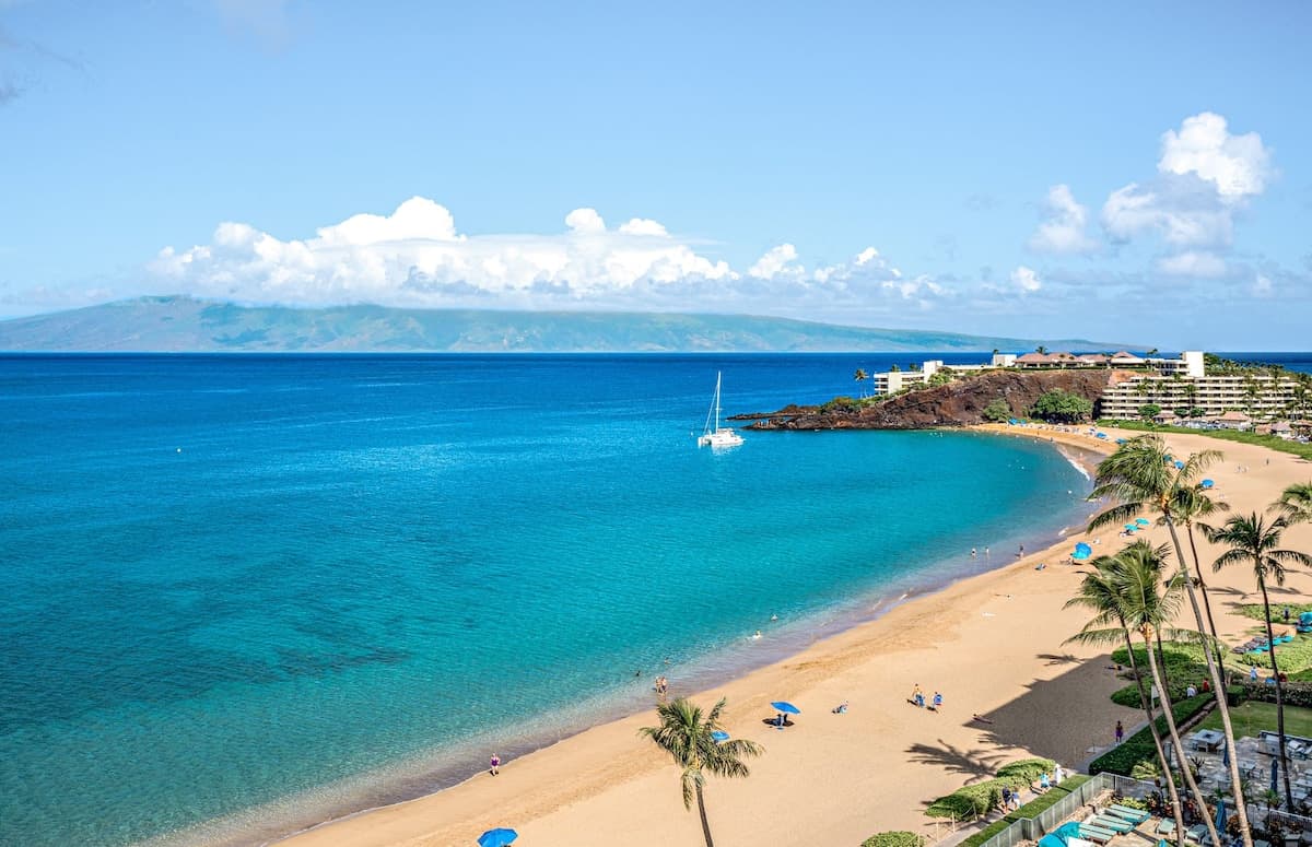 Condo in Lahaina · ★5.0 · 1 bedroom · 2 beds · 1 bath - Photo 1