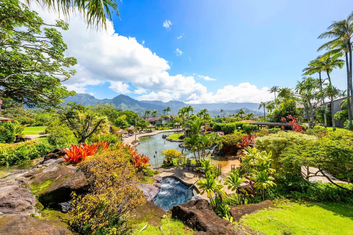 Condo in Princeville · ★4.62 · 2 bedrooms · 3 beds · 2 baths - Photo 4