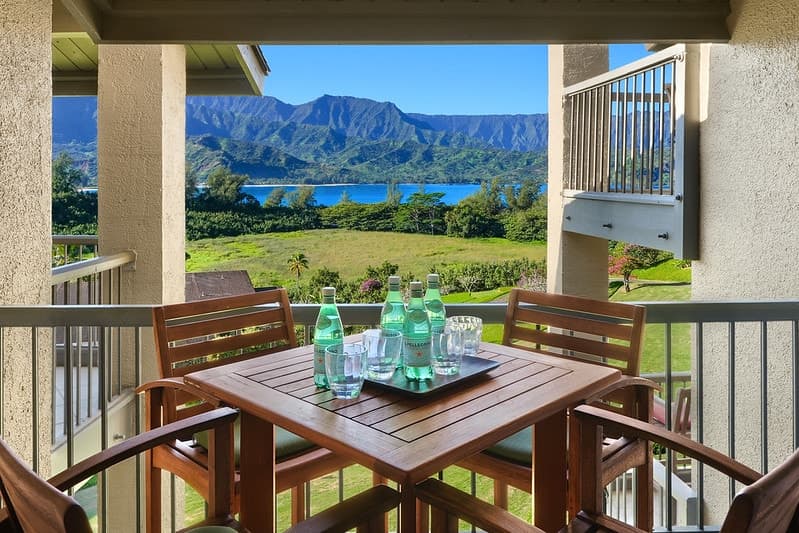 Condo in Princeville · ★4.75 · 1 bedroom · 2 beds · 1 bath - Photo 1