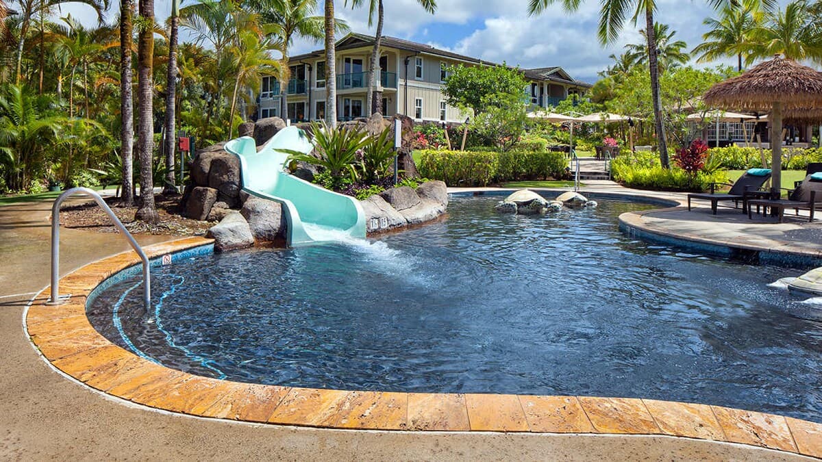 Condo in Princeville · ★5.0 · 2 bedrooms · 4 beds · 2 private baths - Photo 2