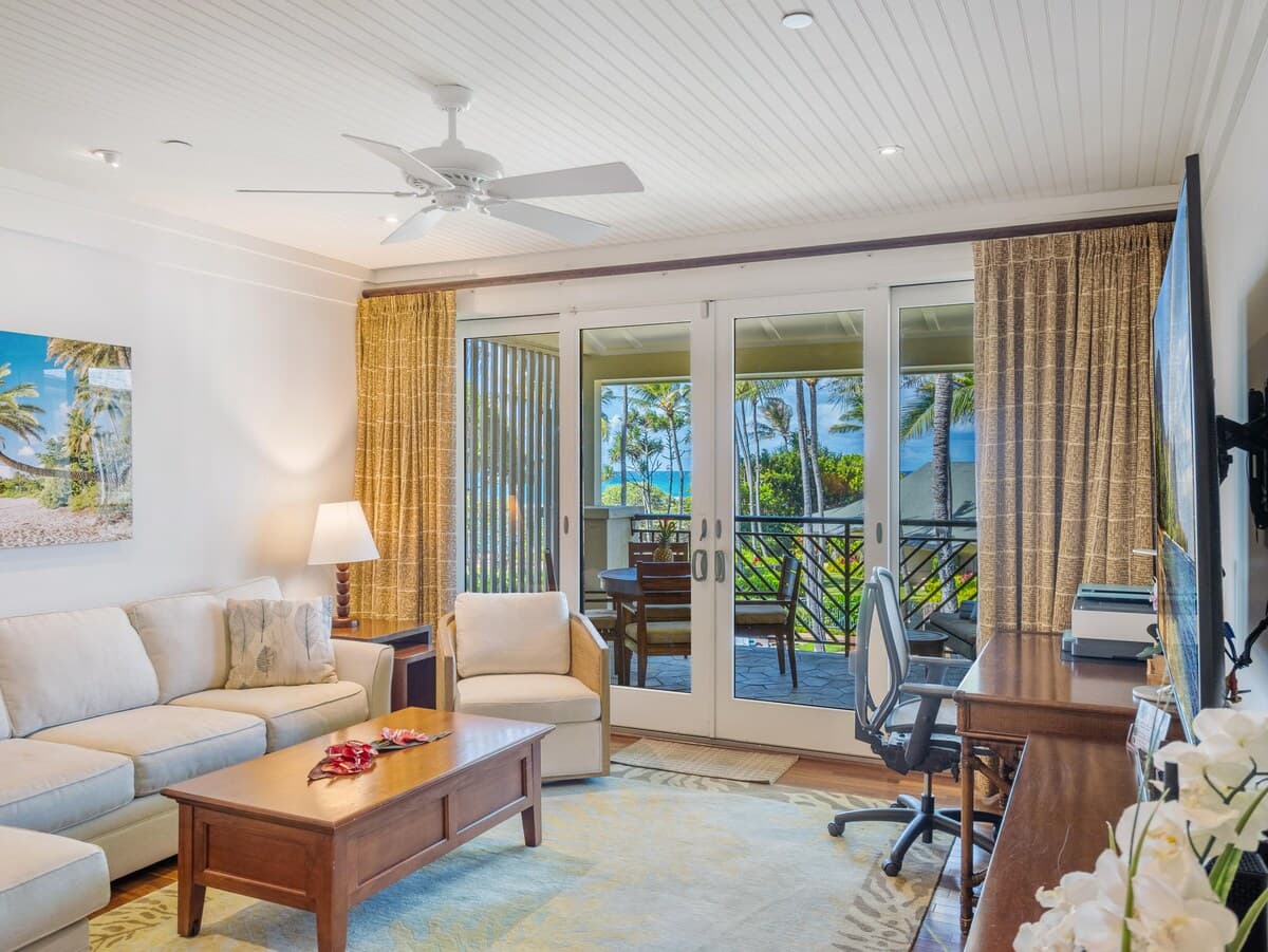 Villa in Kahuku · ★4.88 · 3 bedrooms · 4 beds · 2 private baths - Photo 5