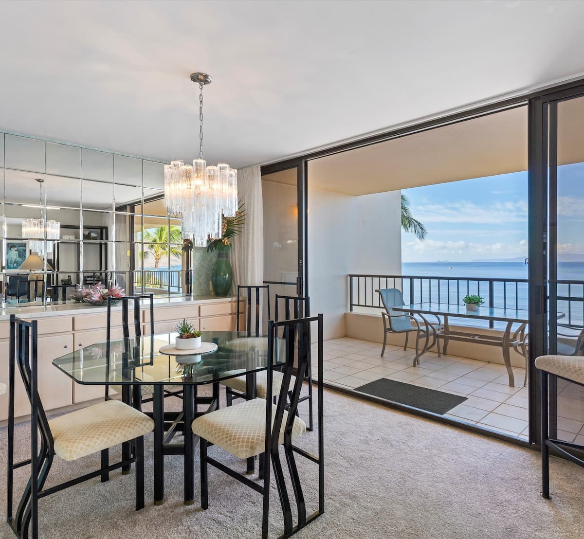 Condo in Kihei · ★4.5 · 2 bedrooms · 3 beds · 2 baths - Photo 2