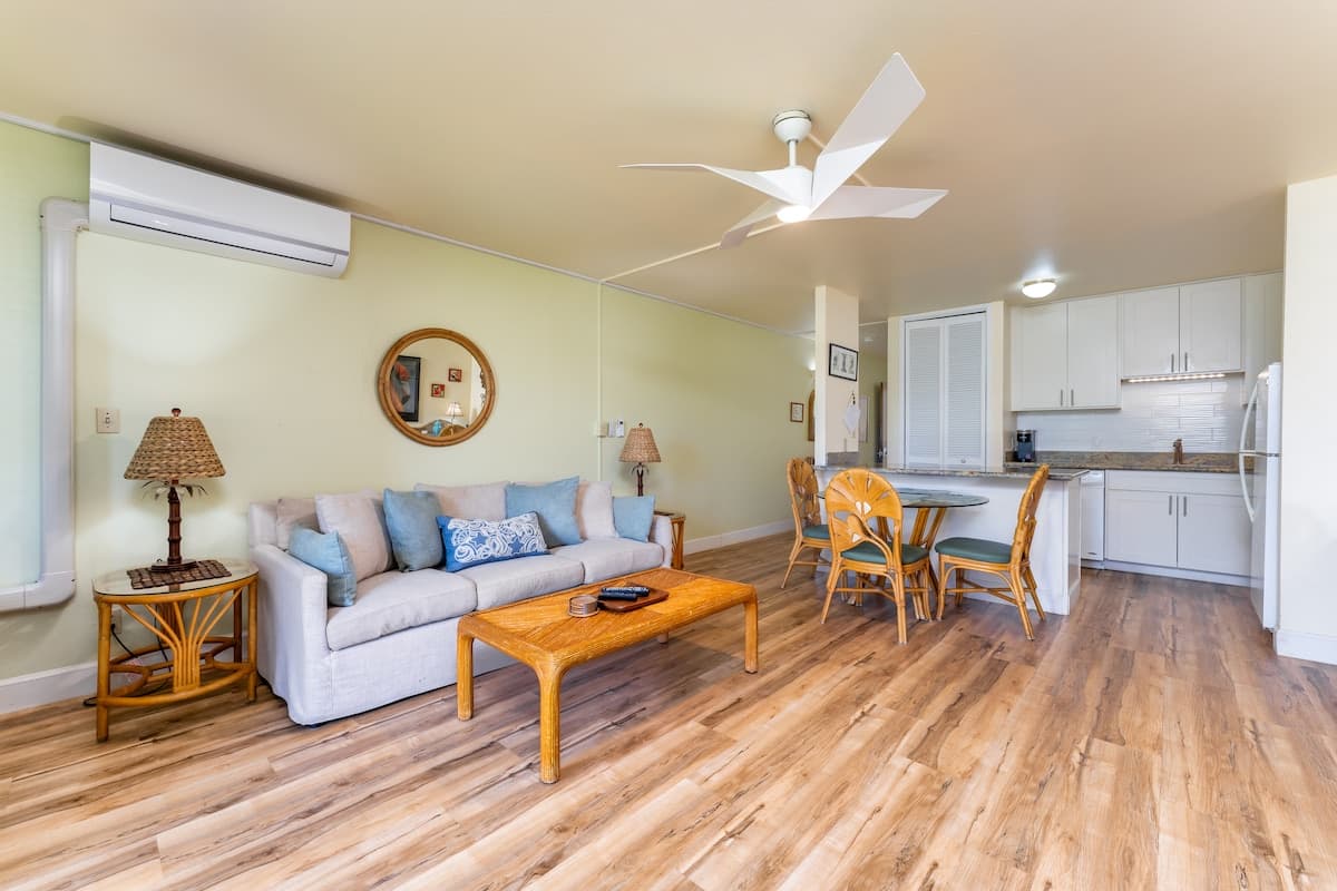 Condo in Kahuku · ★4.5 · 1 bedroom · 1 bed · 1 private bath - Photo 5
