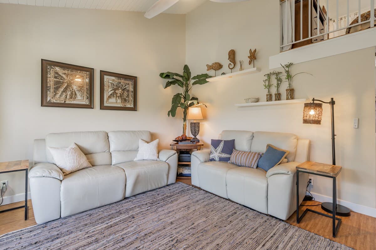Condo in Kahuku · ★4.81 · 1 bedroom · 1 bed · 2 private baths - Photo 4