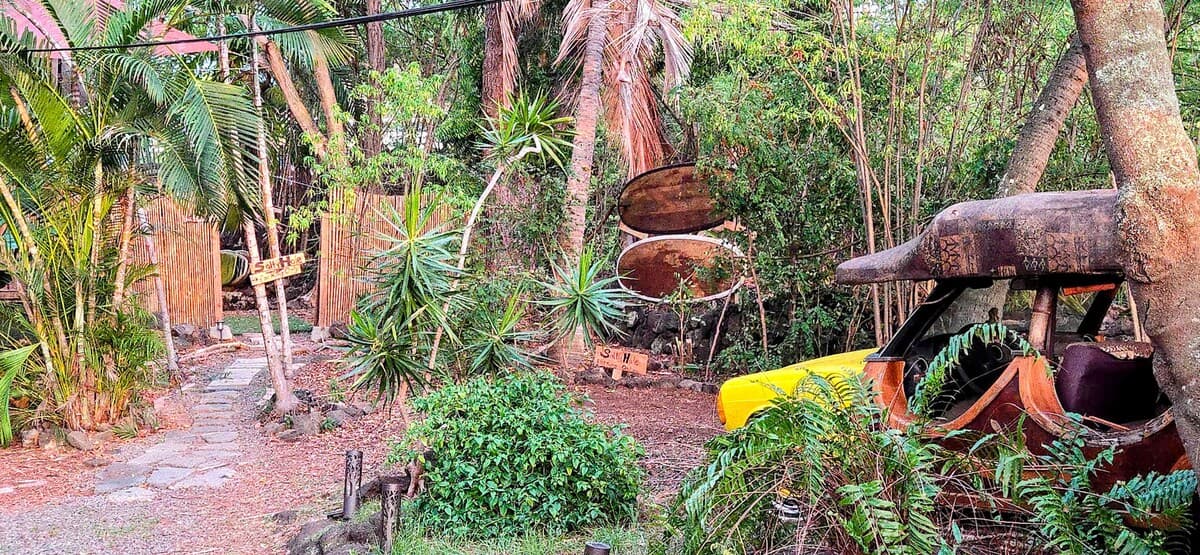 Home in Kailua-Kona · ★4.69 · 2 bedrooms · 4 beds · 2 baths - Photo 2
