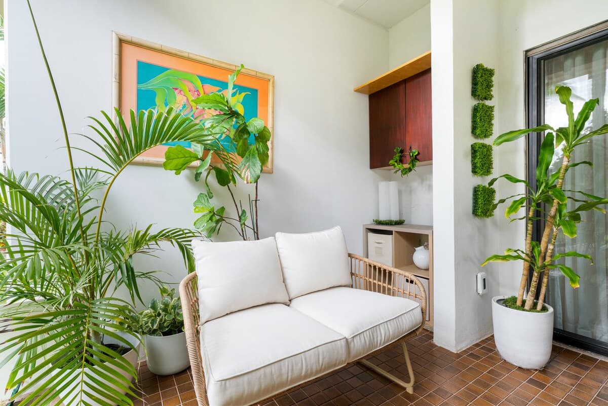 Condo in Kailua-Kona · ★4.79 · Studio · 1 bed · 1 bath - Photo 4