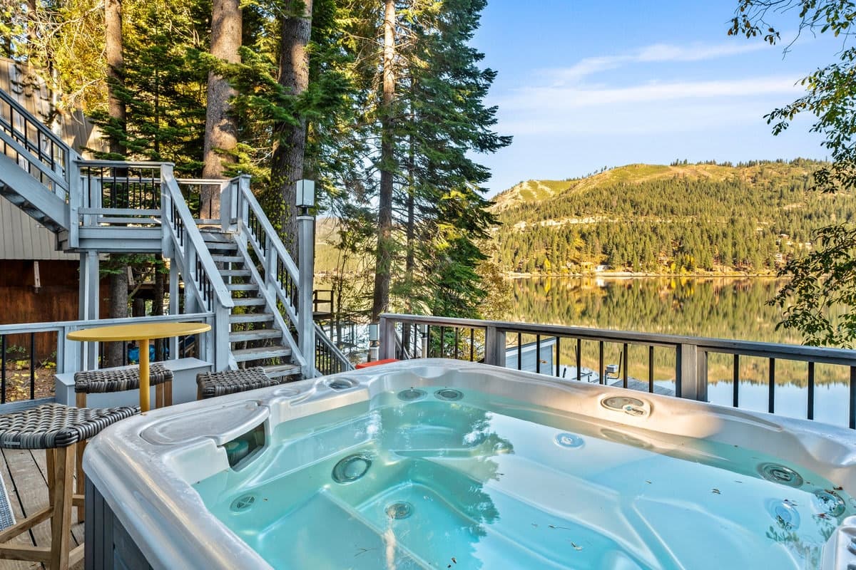Donner Lakefront House with Boat & Hot Tub - Photo 3