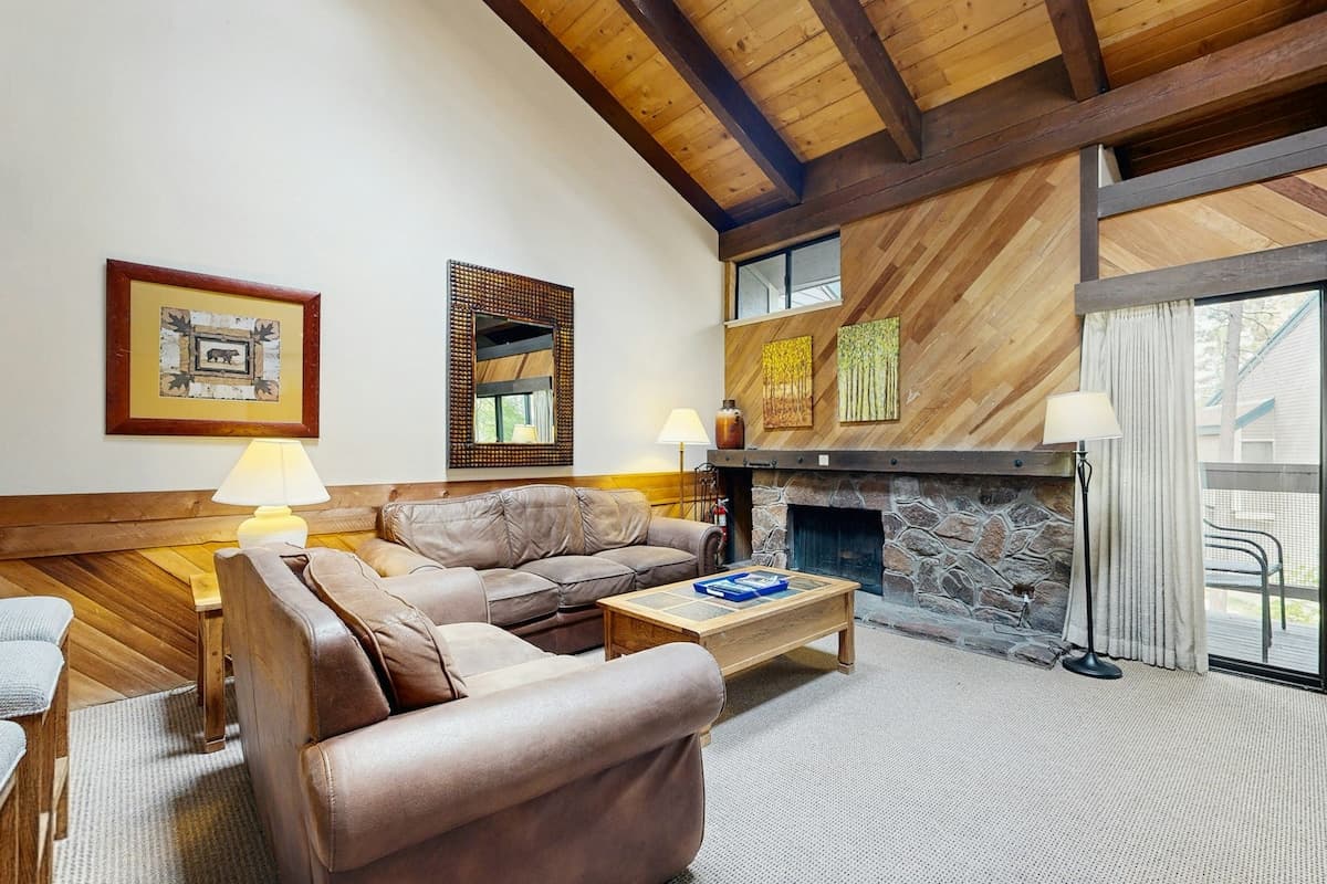 Lakeland Village Townhouse with Lake Views - Photo 1