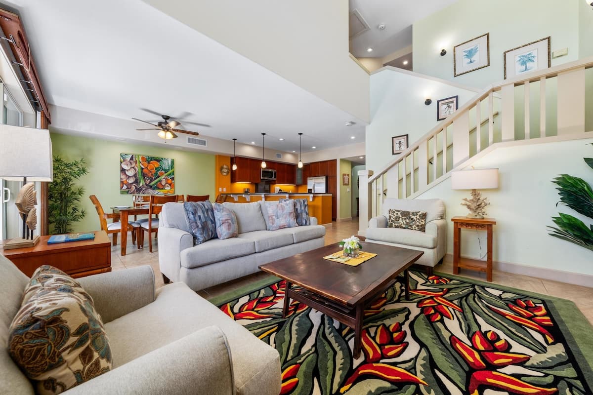 Townhouse in Waikoloa Village · ★5.0 · 3 bedrooms · 5 beds · 3 shared baths - Photo 1