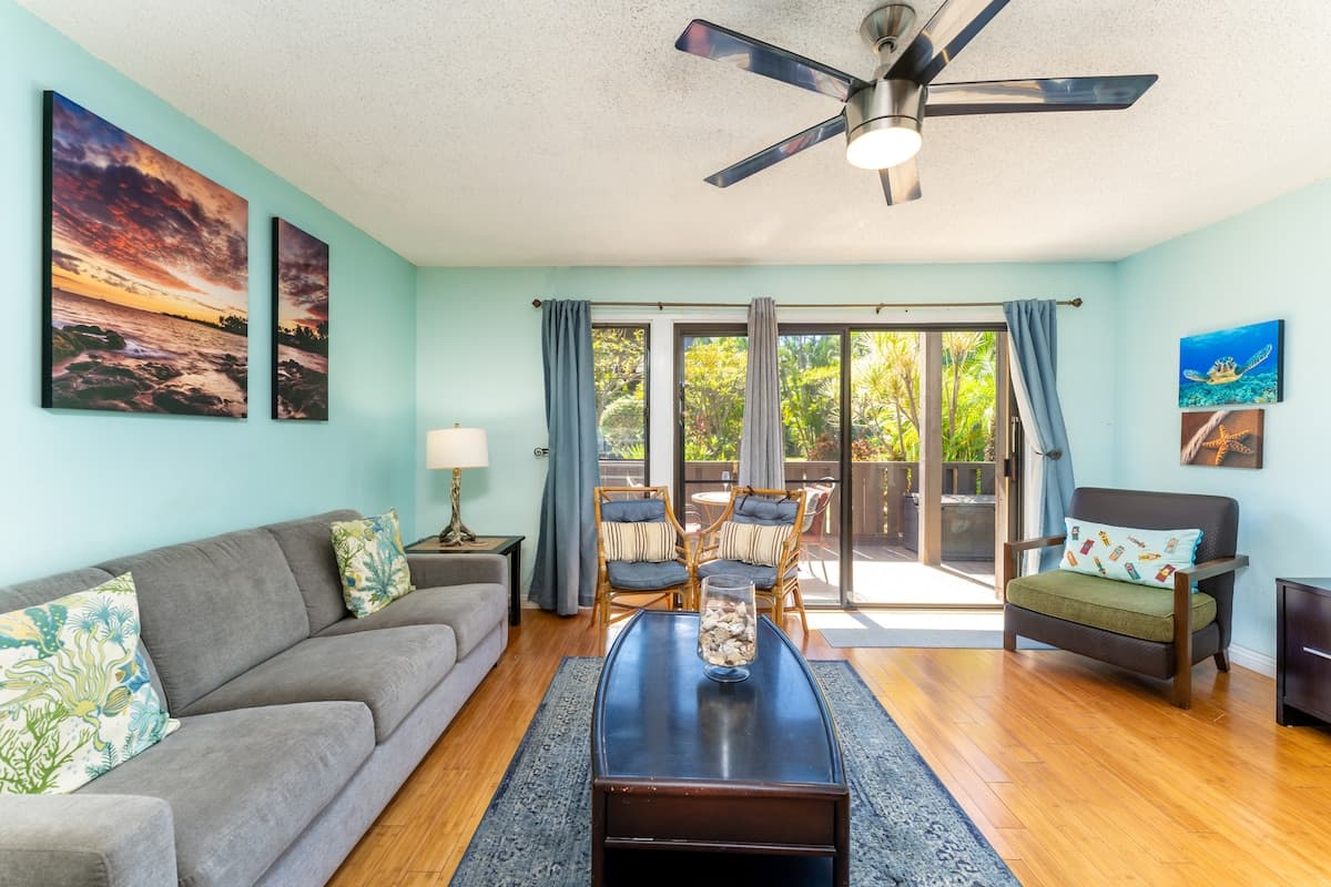 Condo in Kihei · ★4.59 · 1 bedroom · 2 beds · 1 bath - Photo 3