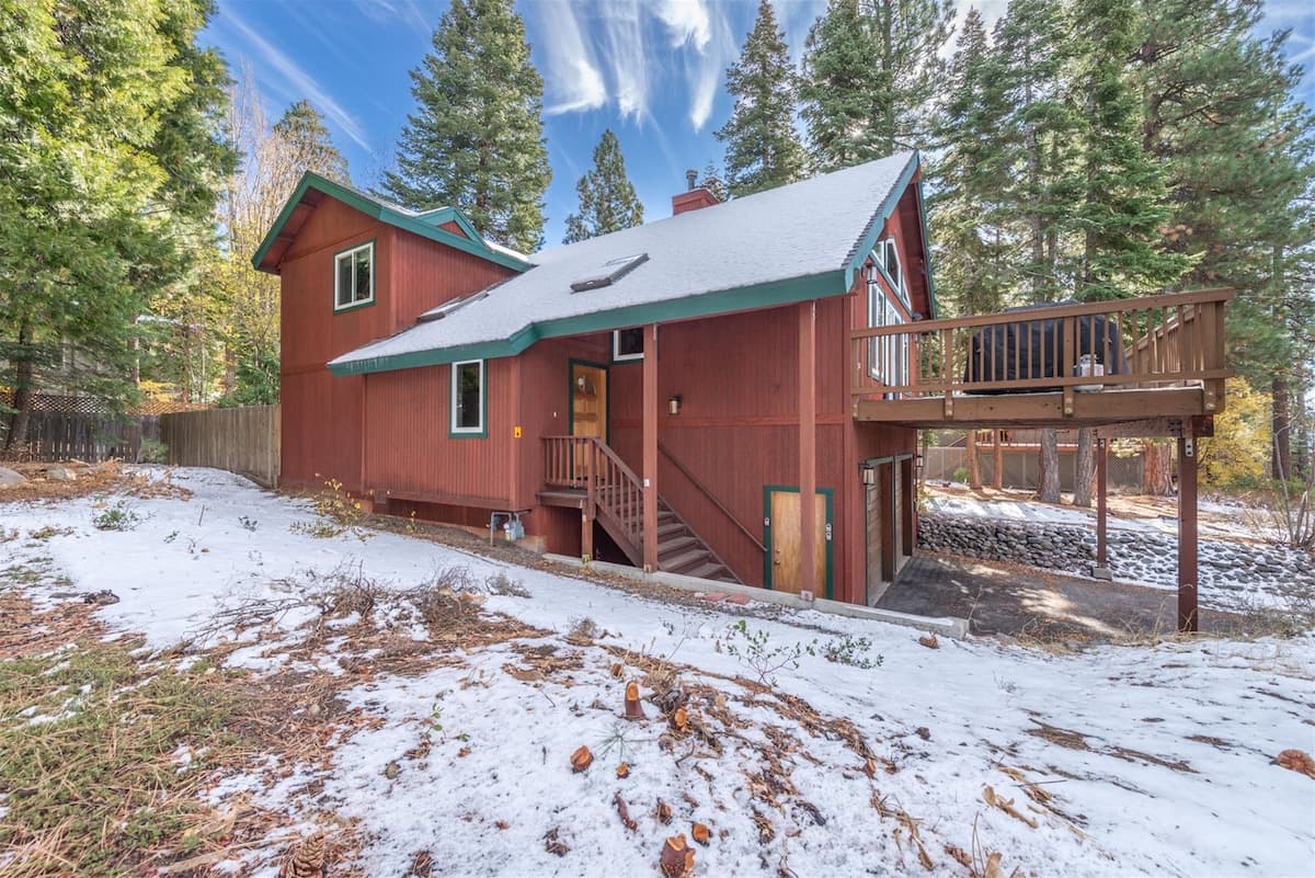 Private Hot Tub, Minutes to Tahoe City & Skiing - Photo 5