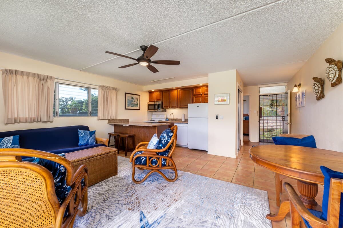 Condo in Kihei · ★5.0 · 1 bedroom · 2 beds · 1 bath - Photo 3