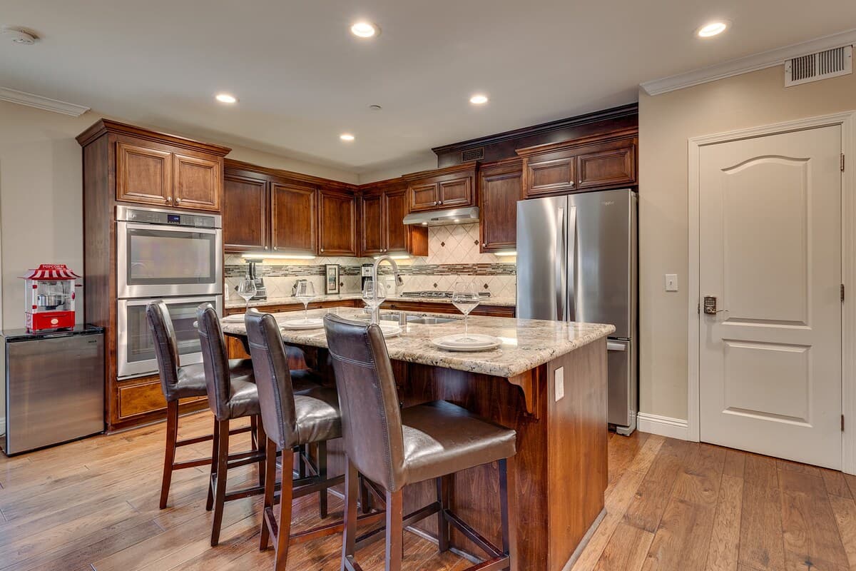 Brand New Modern Tahoe Home with Fireplace - Photo 4