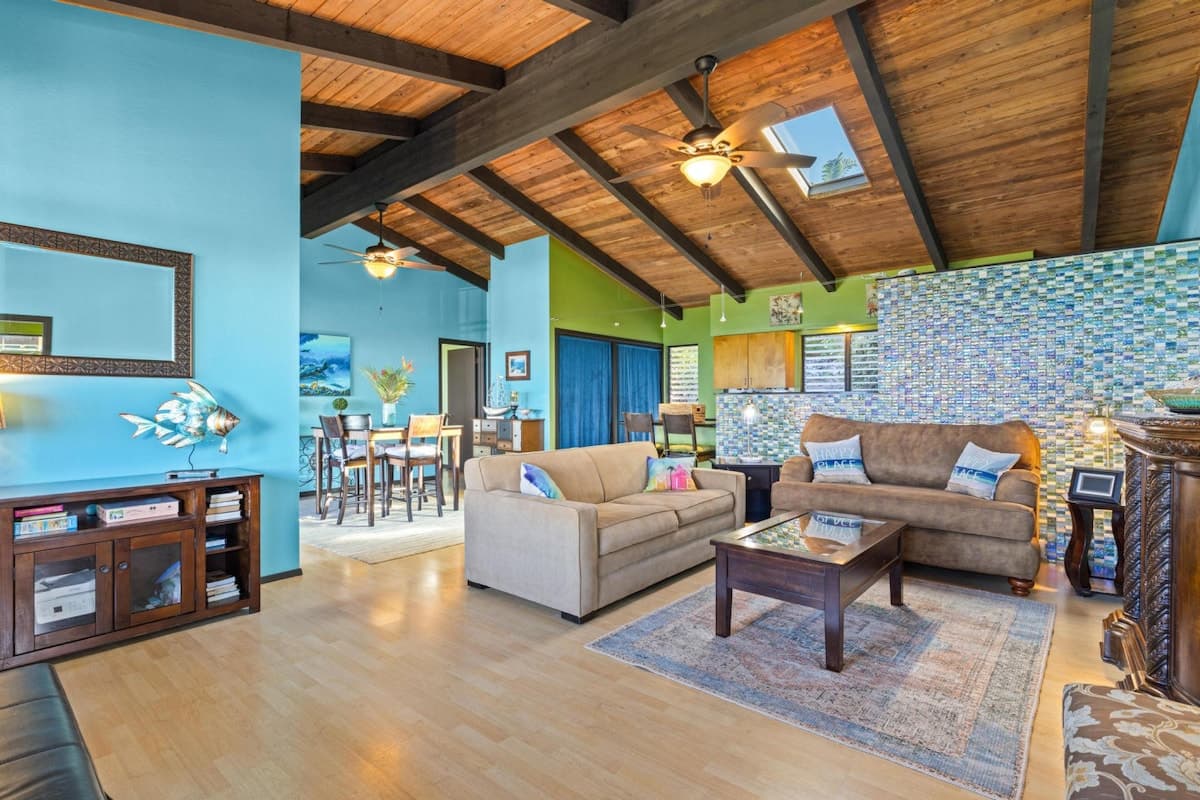 Home in Kailua-Kona · ★4.76 · 2 bedrooms · 3 beds · 2 baths - Photo 3