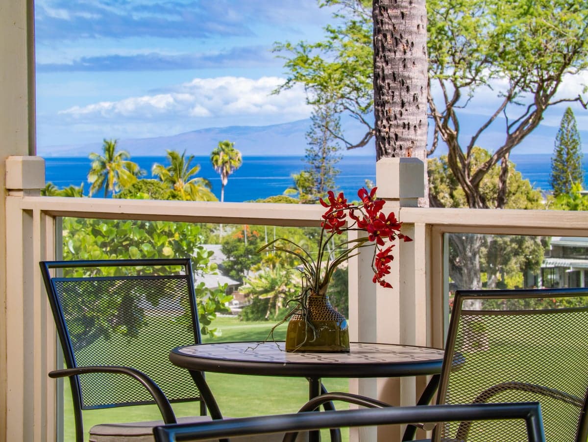Condo in Wailea · ★4.9 · 3 bedrooms · 4 beds · 2 baths - Photo 1