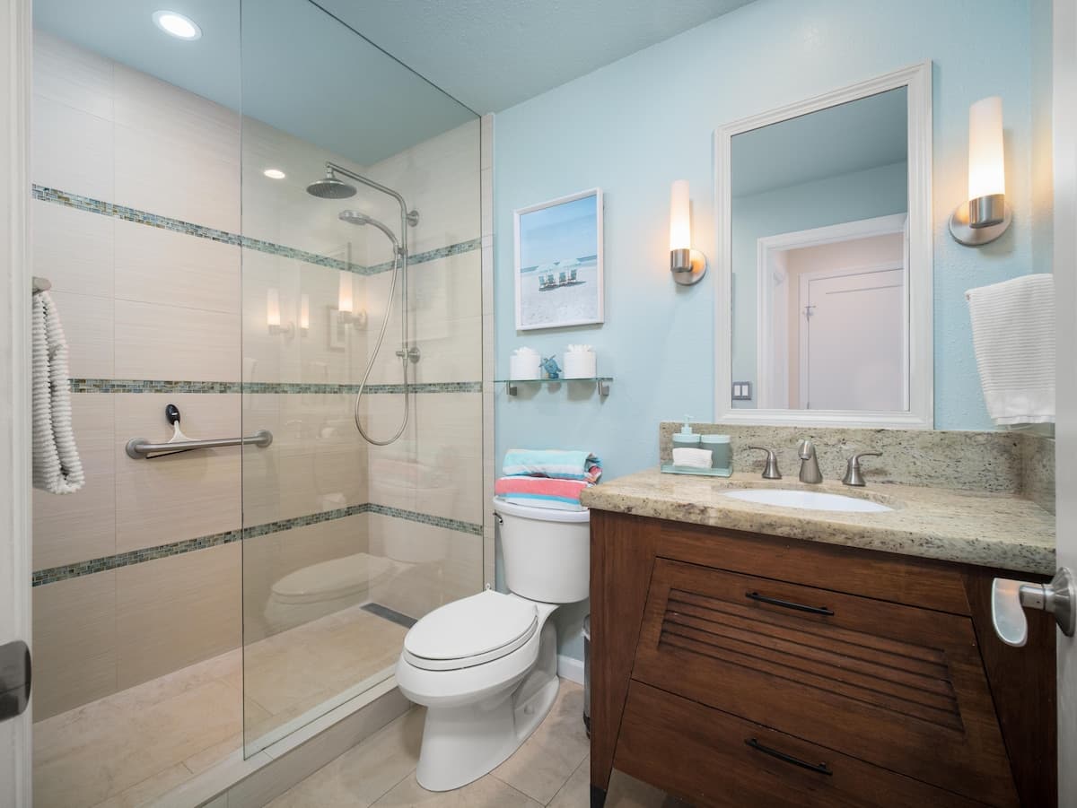 Condo in Kihei · ★5.0 · 2 bedrooms · 2 beds · 2 baths - Photo 5