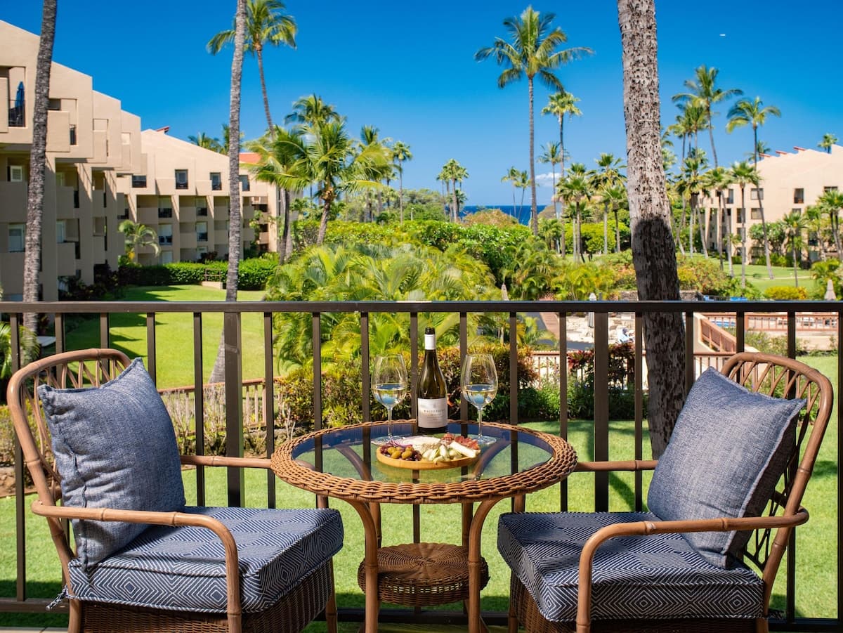 Condo in Kihei · ★5.0 · 1 bedroom · 2 beds · 2 private baths - Photo 1