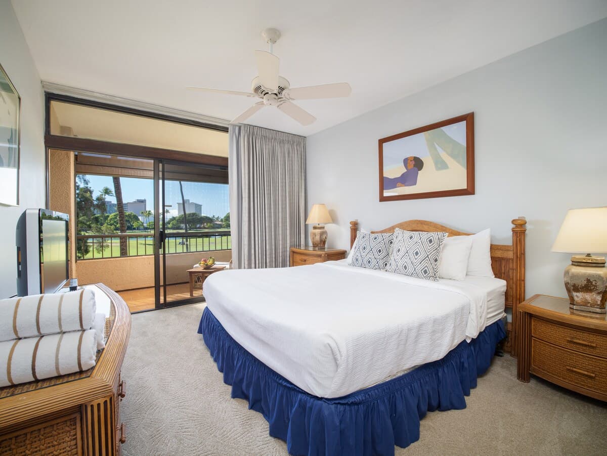 Home in Lahaina · ★4.44 · 2 bedrooms · 3 beds · 2 private baths - Photo 1