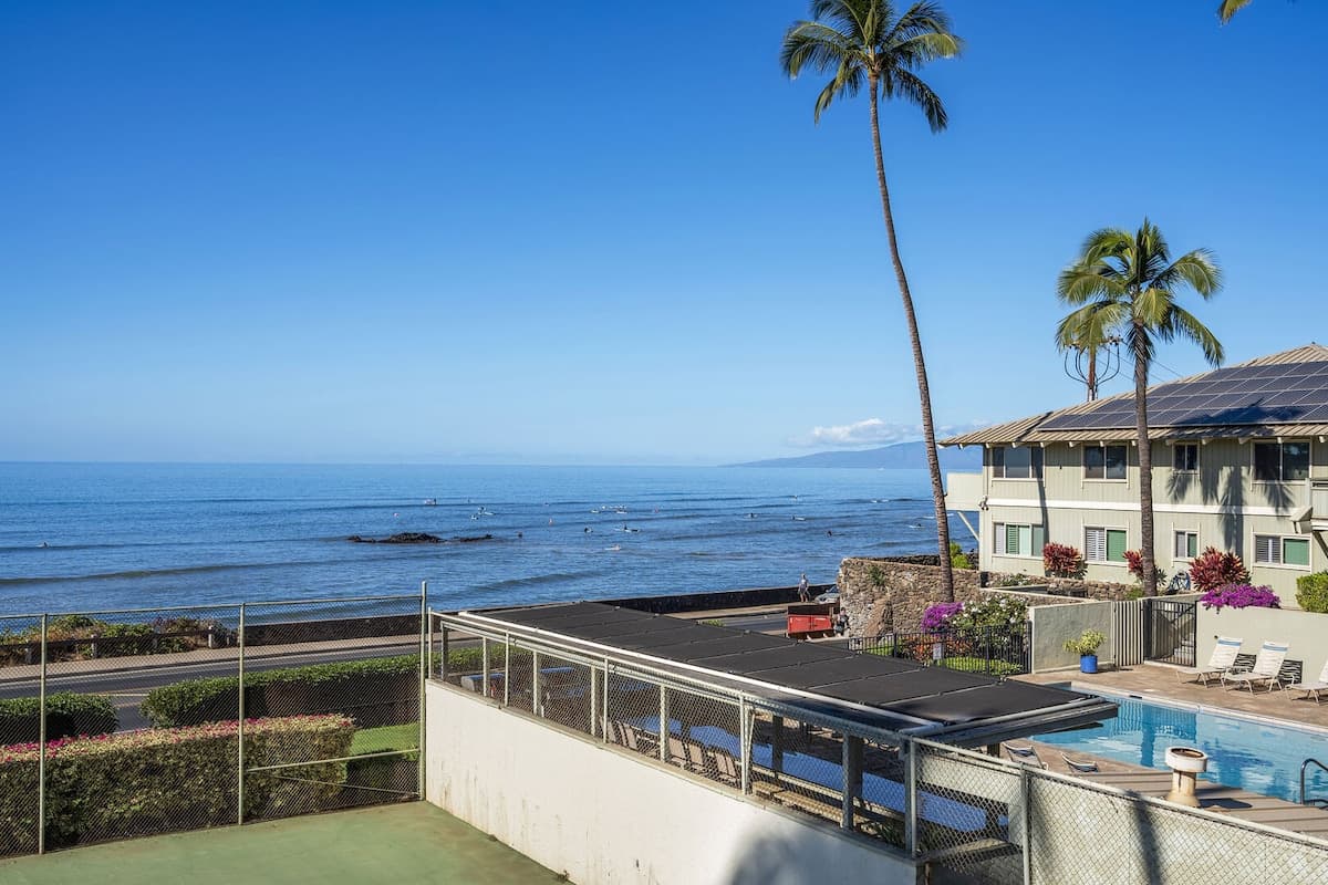 Condo in Kihei · ★5.0 · 1 bedroom · 2 beds · 1 private bath - Photo 2