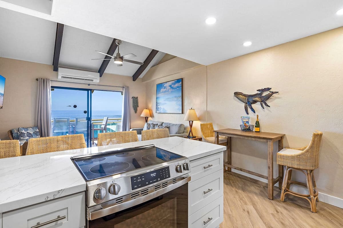 Condo in Kihei · ★5.0 · 1 bedroom · 2 beds · 1 private bath - Photo 1
