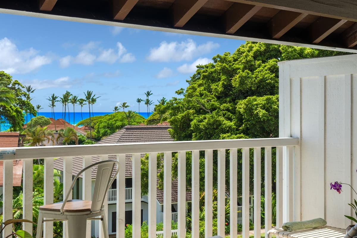 Condo in Koloa · ★4.8 · 1 bedroom · 2 beds · 1 bath - Photo 1